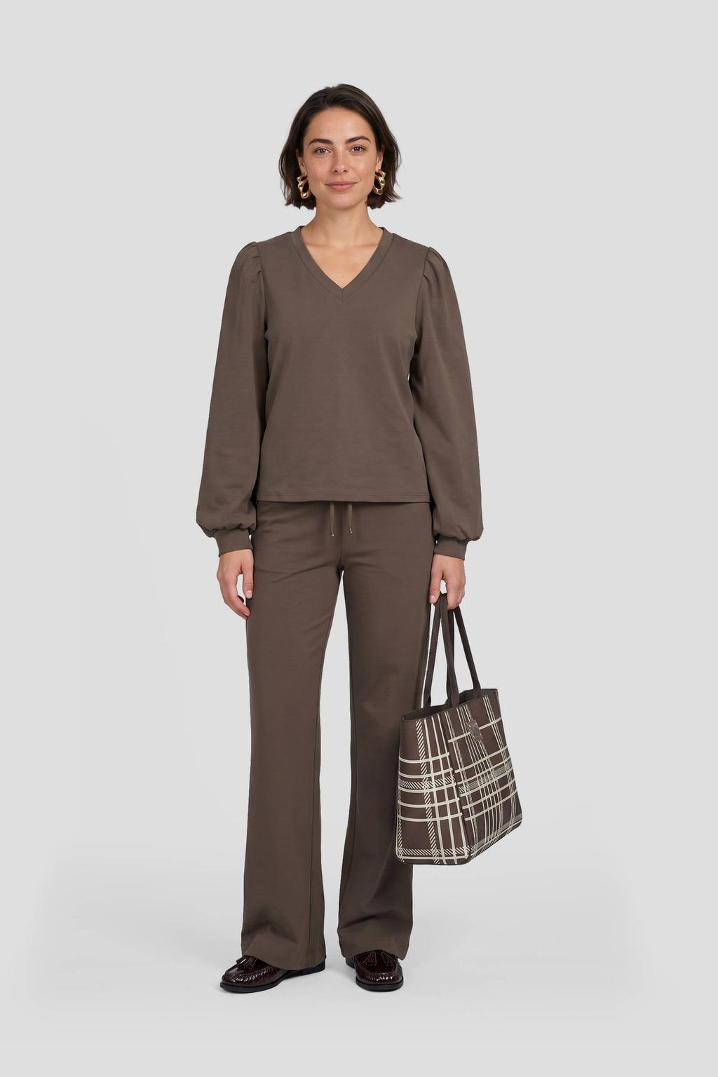 Taupe dames TQ-Amsterdam flared broek van polyamide met regular waist, elastische tailleband en effen