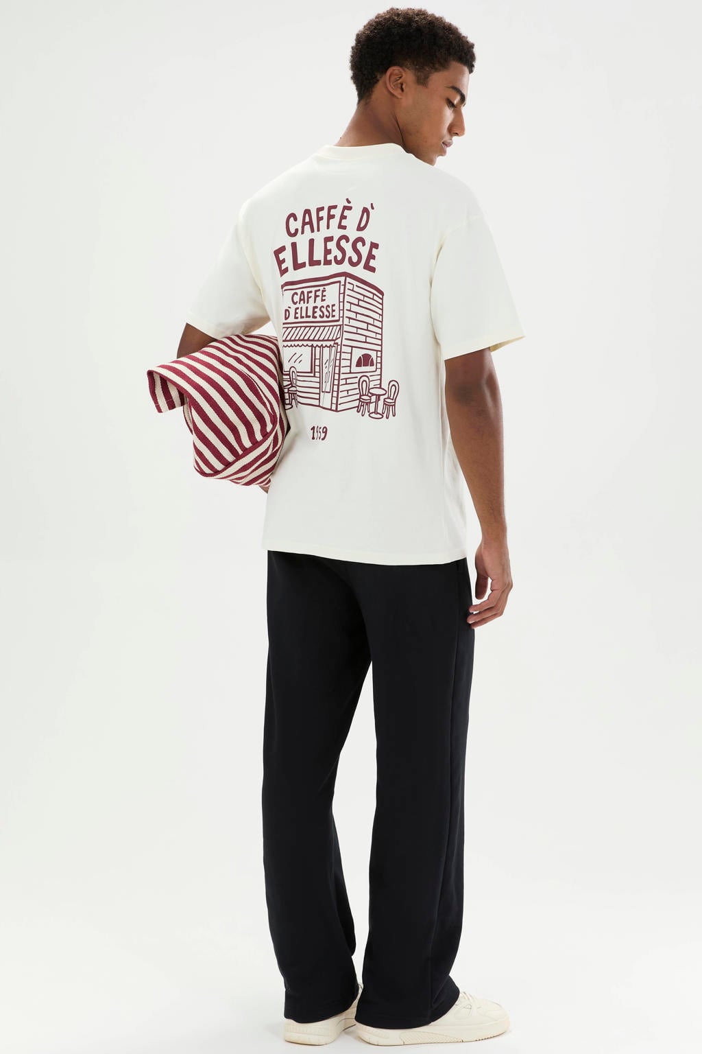 Ecru heren Ellesse T-shirt van katoen met backprint, korte mouwen en ronde hals