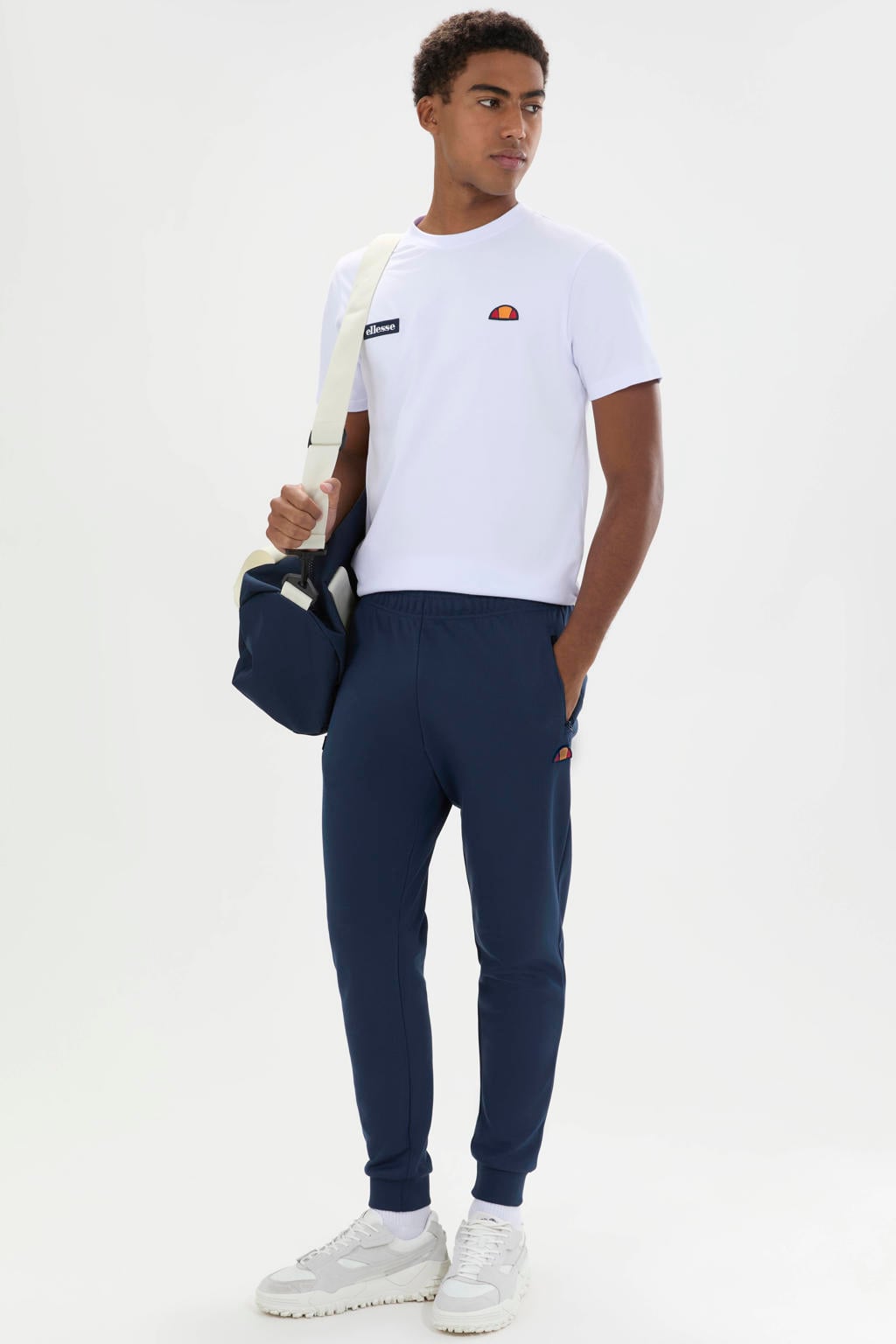 Witte heren Ellesse regular fit T-shirt van katoen met effen, korte mouwen en ronde hals