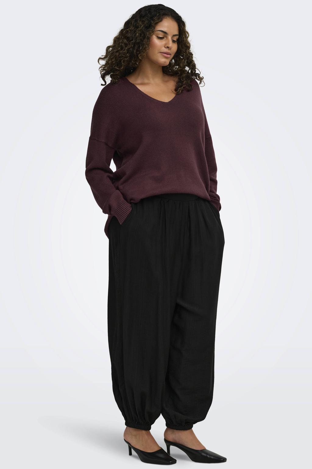 Donkerrode dames ONLY CARMAKOMA rechtvallende gebreide trui Plus Size van viscose met melée print en lange mouwen