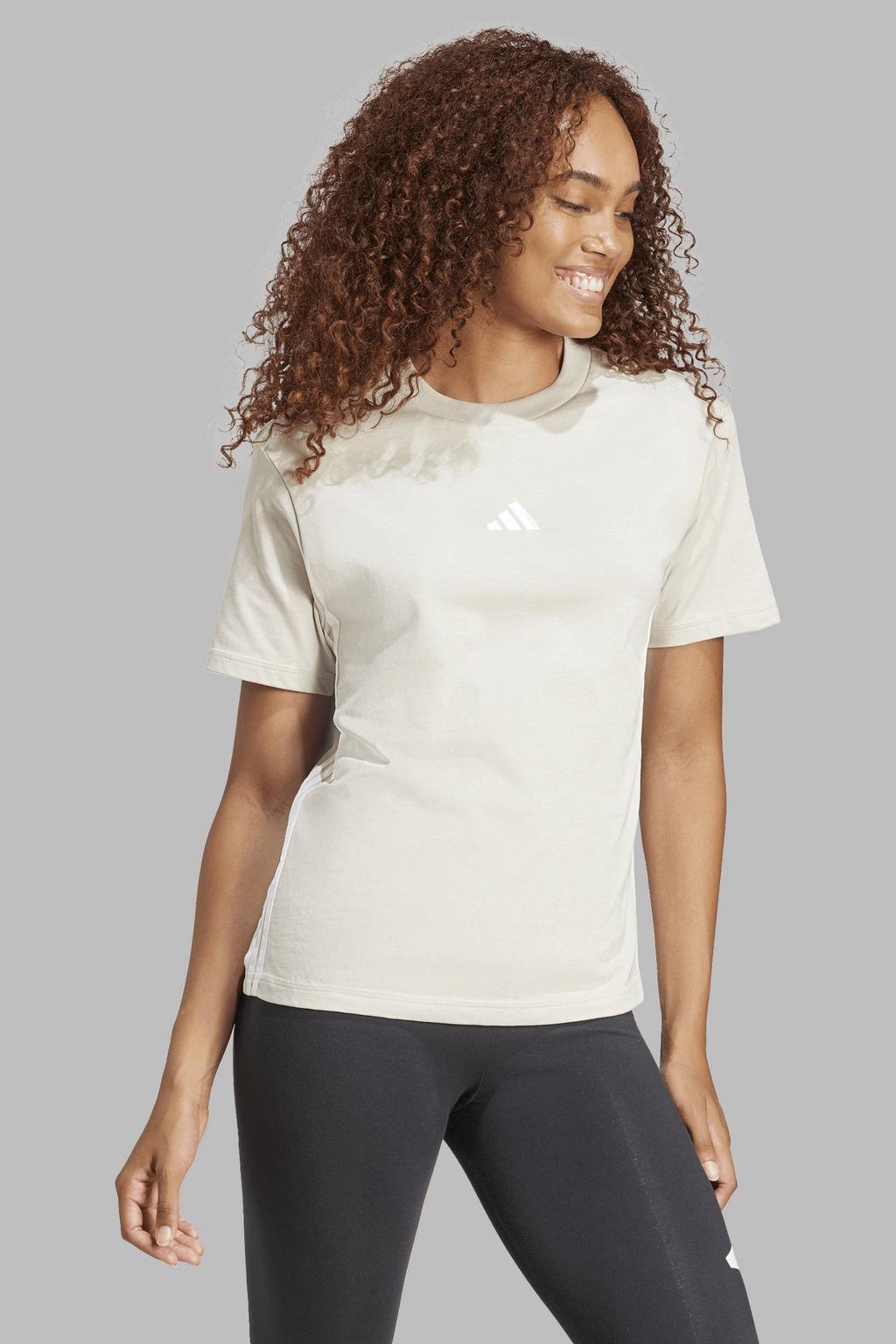Ecru en witte dames adidas Sportswear T-shirt van katoen met korte mouwen en ronde hals
