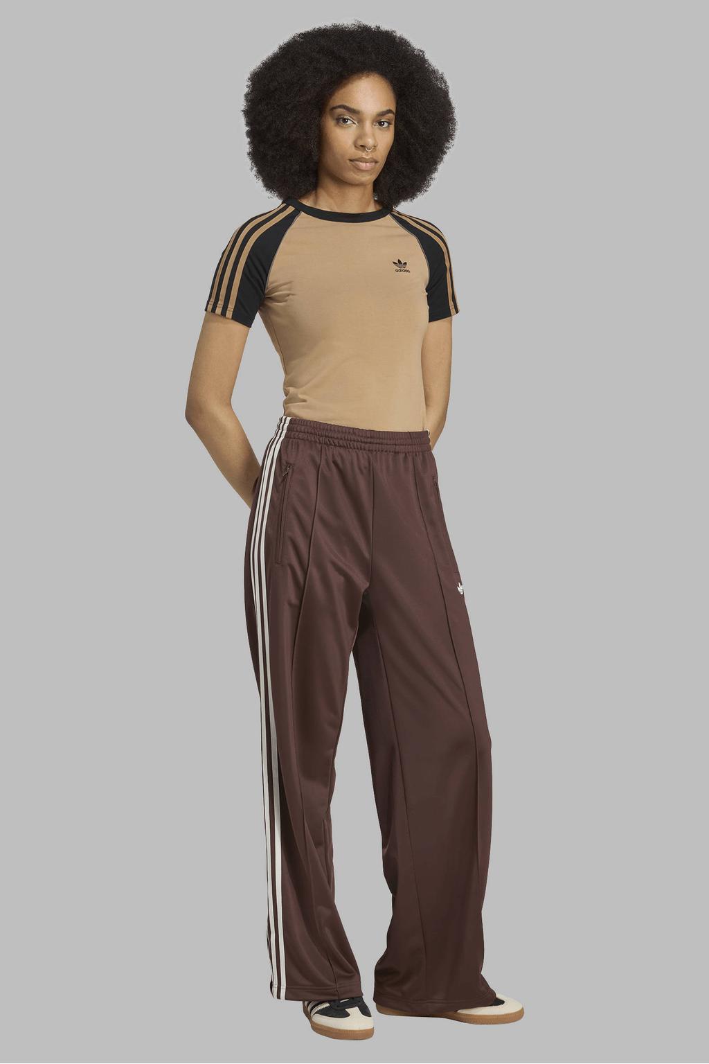 Bruin en witte dames adidas Originals Firebird loose fit broek van polyester met regular waist, elastische tailleband met koord en effen