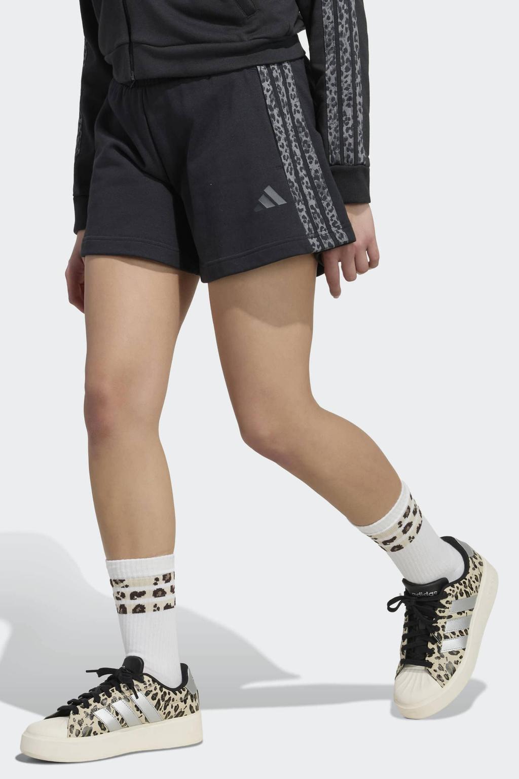 Zwarte meisjes adidas Sportswear sweatshort met elastische tailleband en effen