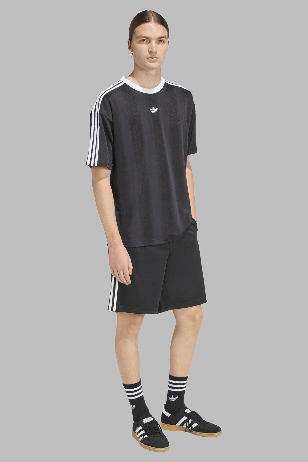 Zwart en witte heren adidas Originals boxy T-shirt van polyester met logo dessin, korte mouwen en ronde hals
