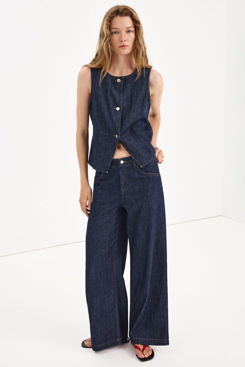 Dark blue denim dames Mango wide leg jeans van denim met rits- en knoopsluiting en effen