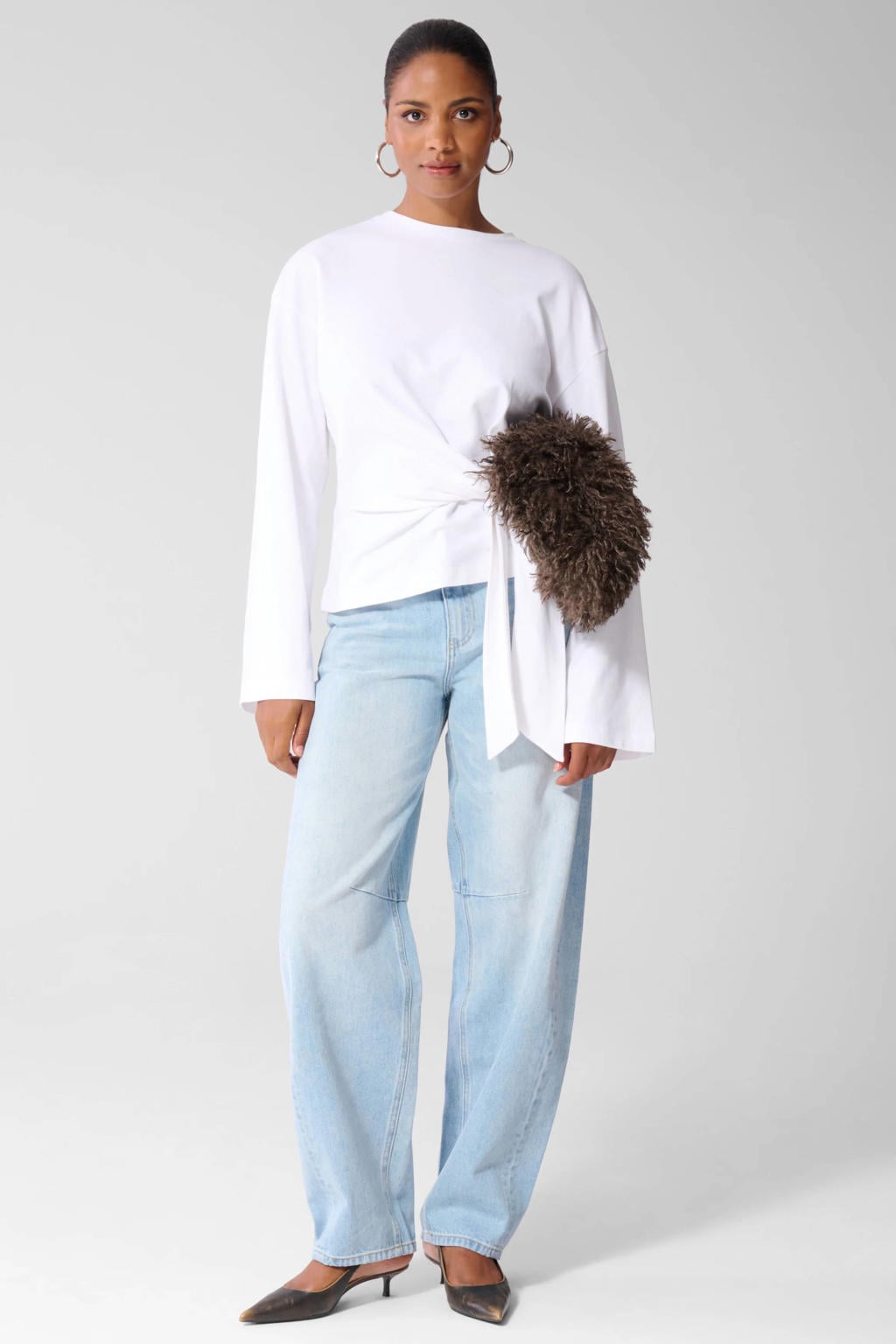 Light blue denim dames Shoeby high waist barrel jeans van denim met rits- en knoopsluiting en effen