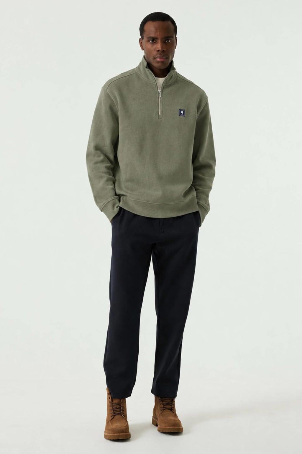 Garcia relaxed fit sweater - olijfgroen
