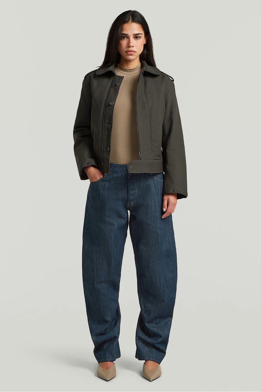 Dark blue denim dames regular waist barrel jeans van denim met rits- en knoopsluiting en effen