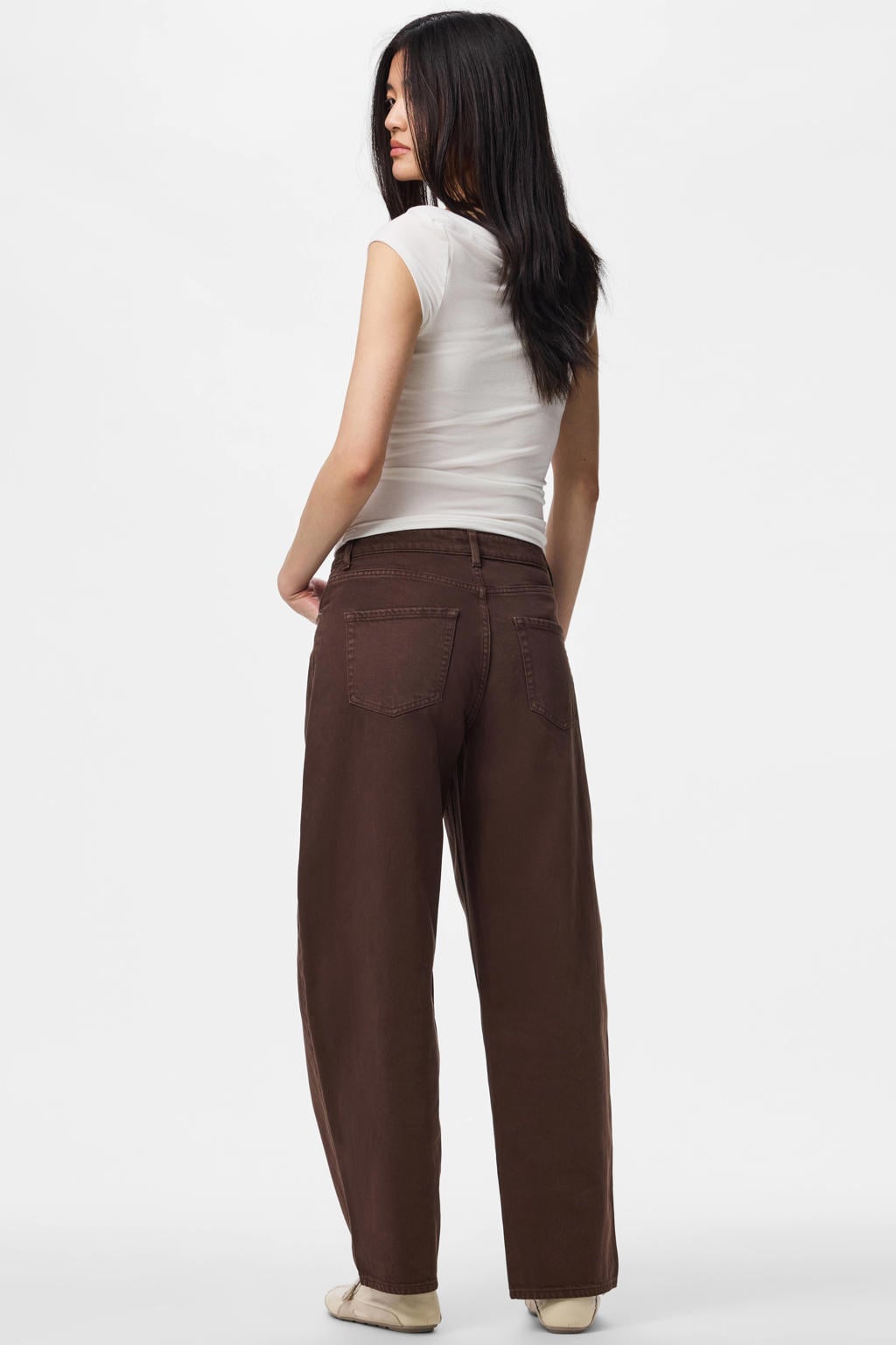 Bruine dames PIECES barrel jeans van denim met regular waist, rits- en knoopsluiting en effen