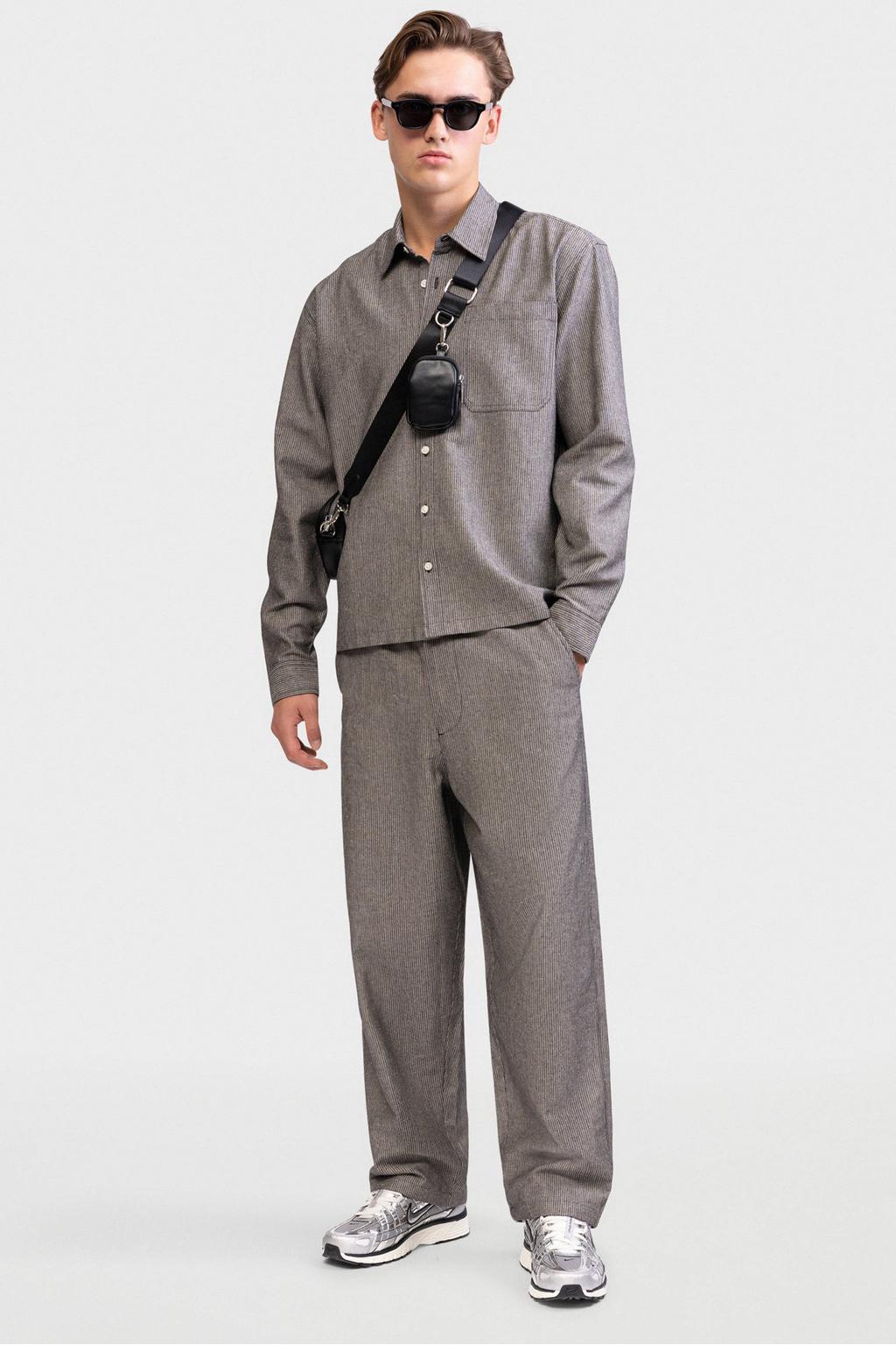 Redefined Rebel linnen relaxed fit casual gestreepte broek - donkergrijs