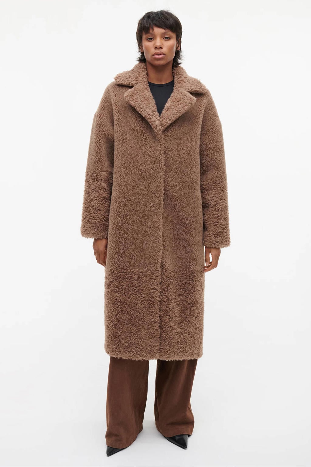 Camelkleurige dames Studio AR by ARMA imitatiebont faux fur winterjas met effen, lange mouwen en reverskraag