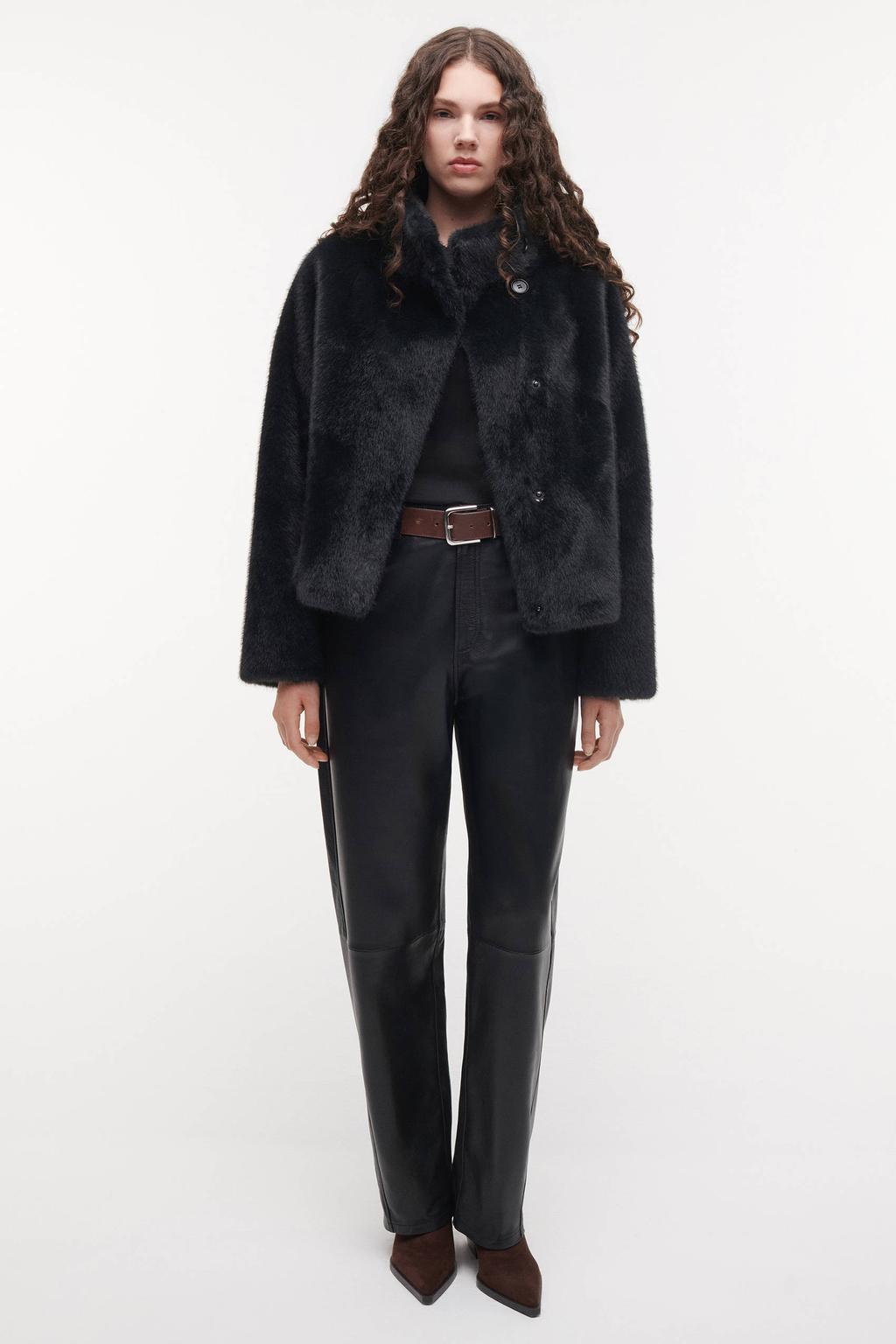 Zwarte dames Studio AR by ARMA imitatieleren winterjas van polyester met lange mouwen, opstaande kraag en reversible detail