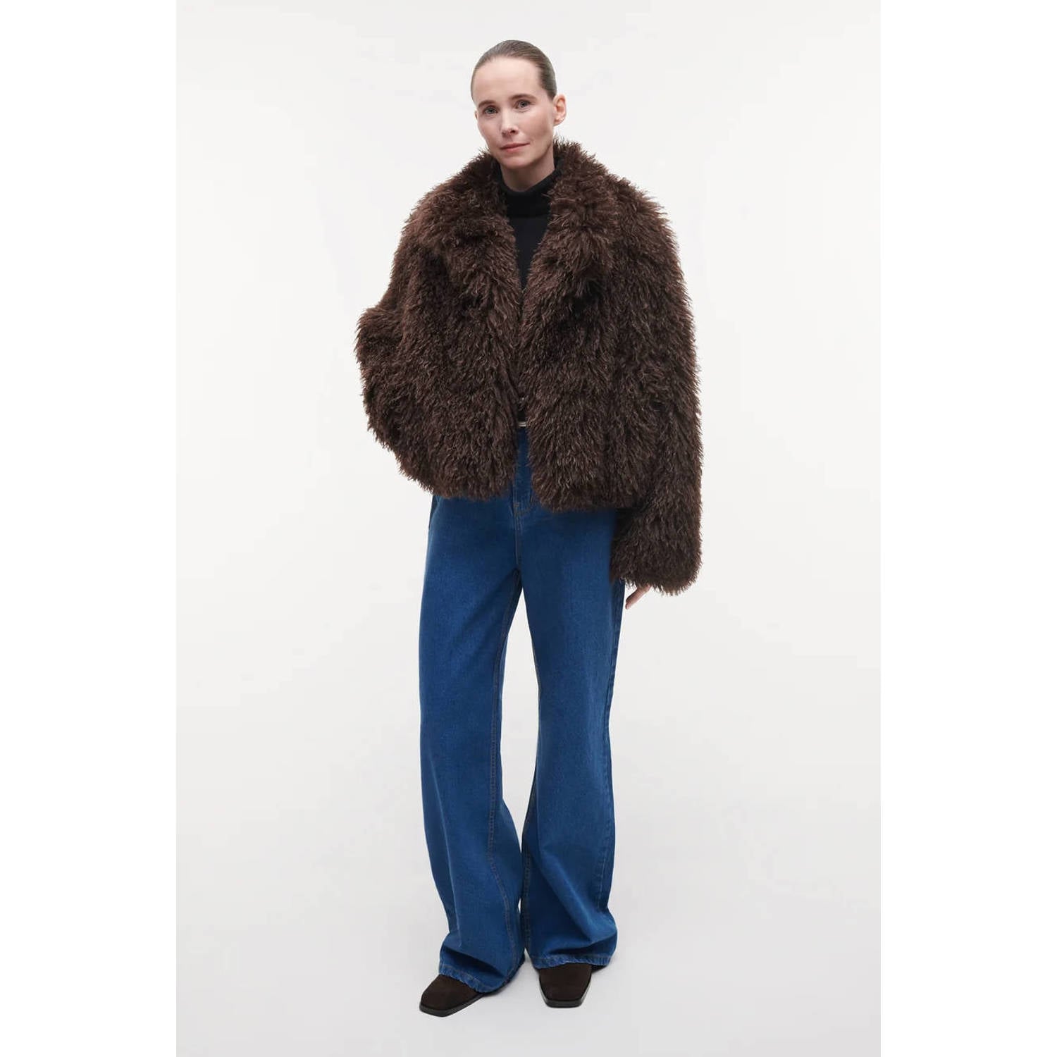 Studio AR by ARMA faux fur winterjas donkerbruin