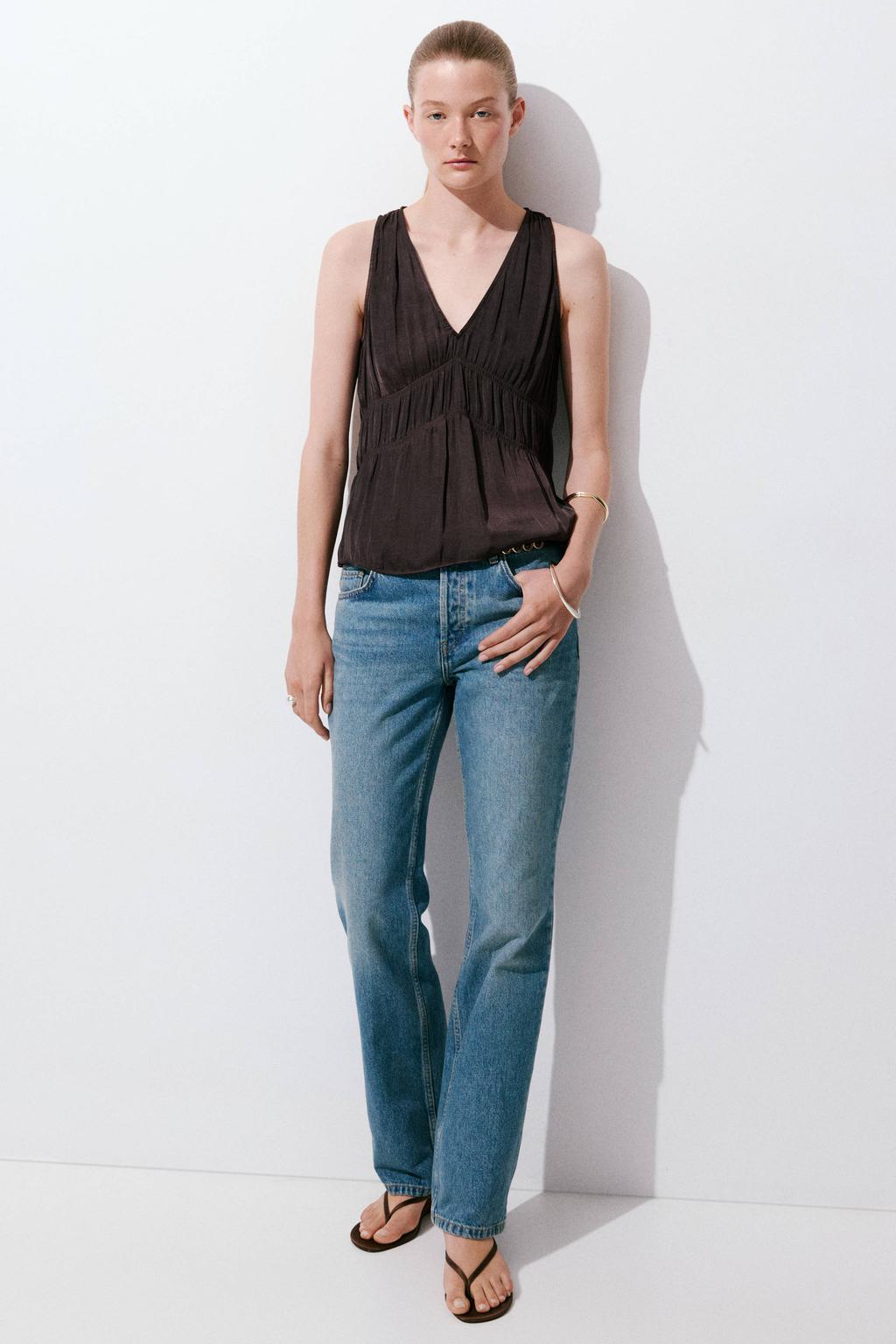 Bruine dames Mango top van polyester met effen en V-hals