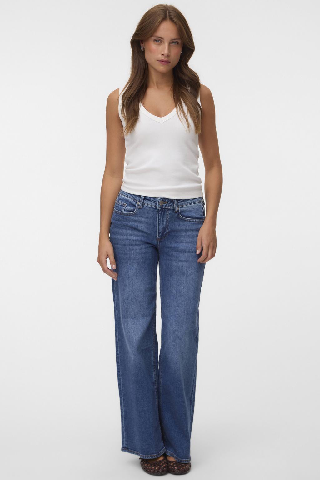 Medium blue denim dames VERO MODA wide leg jeans iumblauw van denim met rits- en knoopsluiting en effen