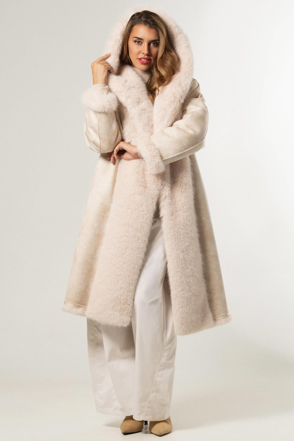 Beige dames Giacomo faux fur jas van polyester met effen, lange mouwen en capuchon