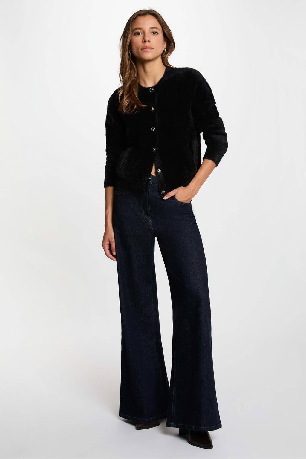 Zwarte dames Morgan gebreid vest van acryl met effen, lange mouwen, ronde hals en knoopsluiting