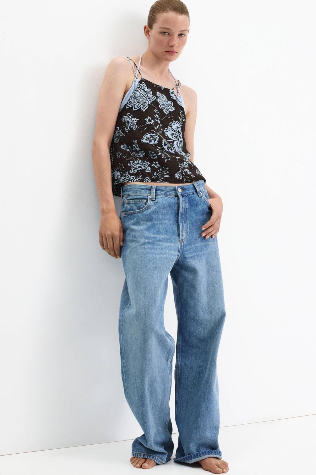 Bruin en blauwe dames Mango gebloemde top van viscose met vierkante hals