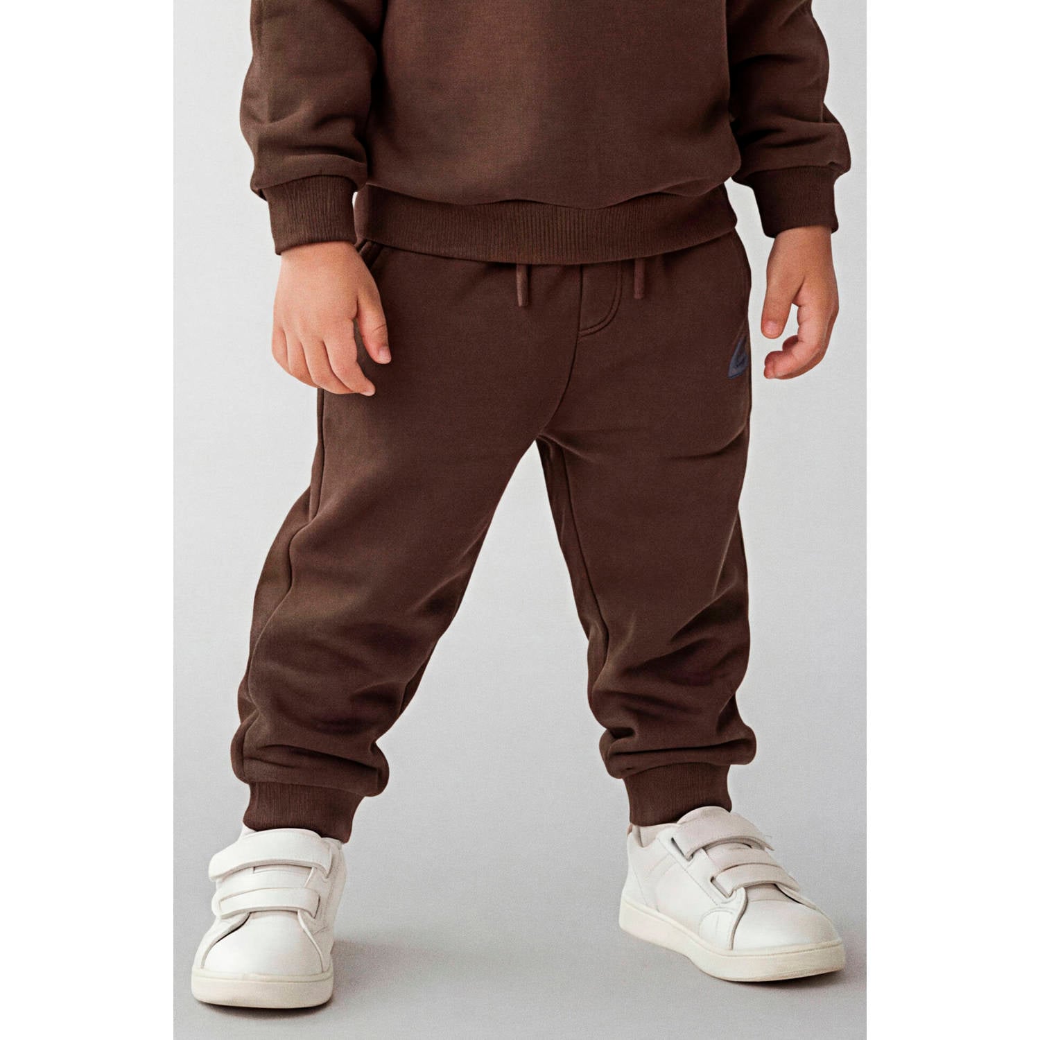 NAME IT MINI joggingbroek met print bruin