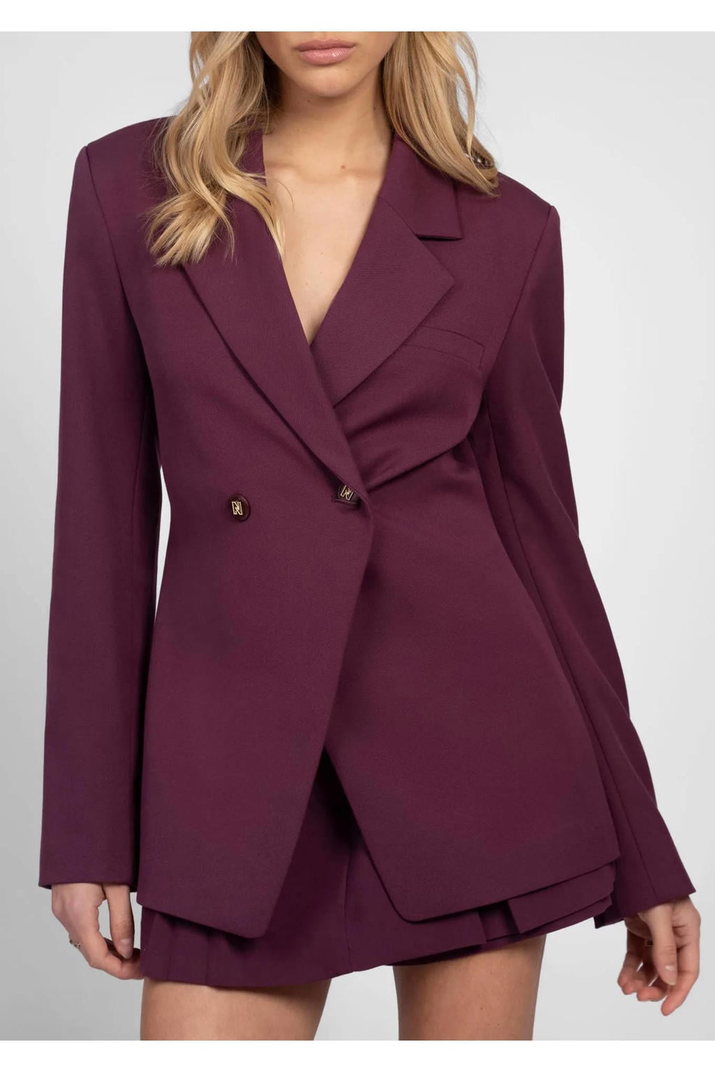 Aubergine dames NIKKIE getailleerde blazer van polyester met effen, lange mouwen, reverskraag en knoopsluiting