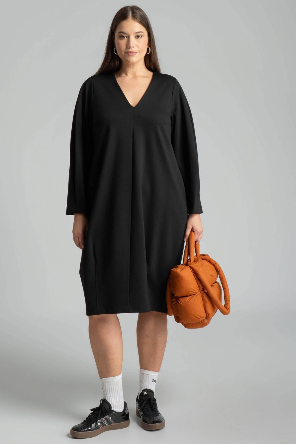 Mat Fashion Plus Size midi jurk - zwart