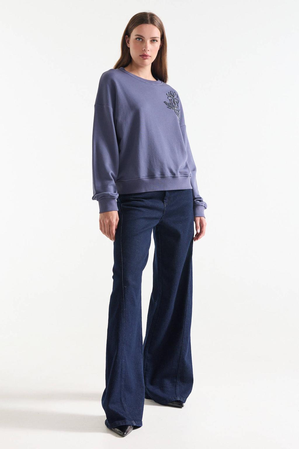 Donkerblauwe dames JANSEN Amsterdam gebloemde sweater met lange mouwen en ronde hals