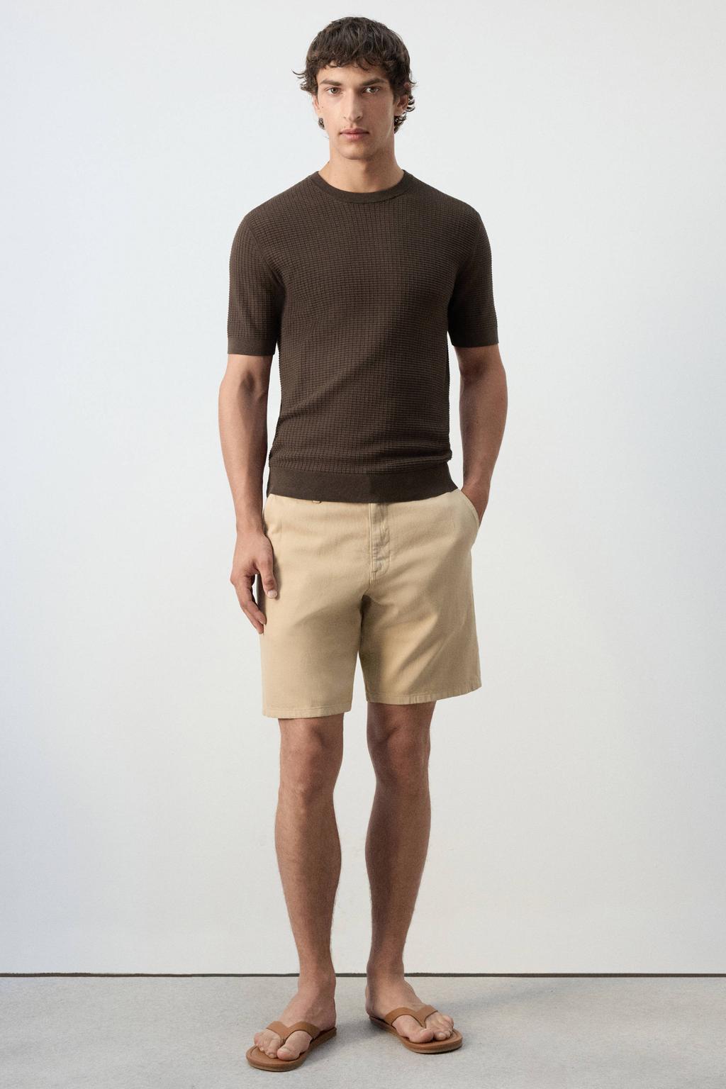 Bruine heren Mango Man regular fit gebreide T-shirt van katoen met effen, korte mouwen en ronde hals