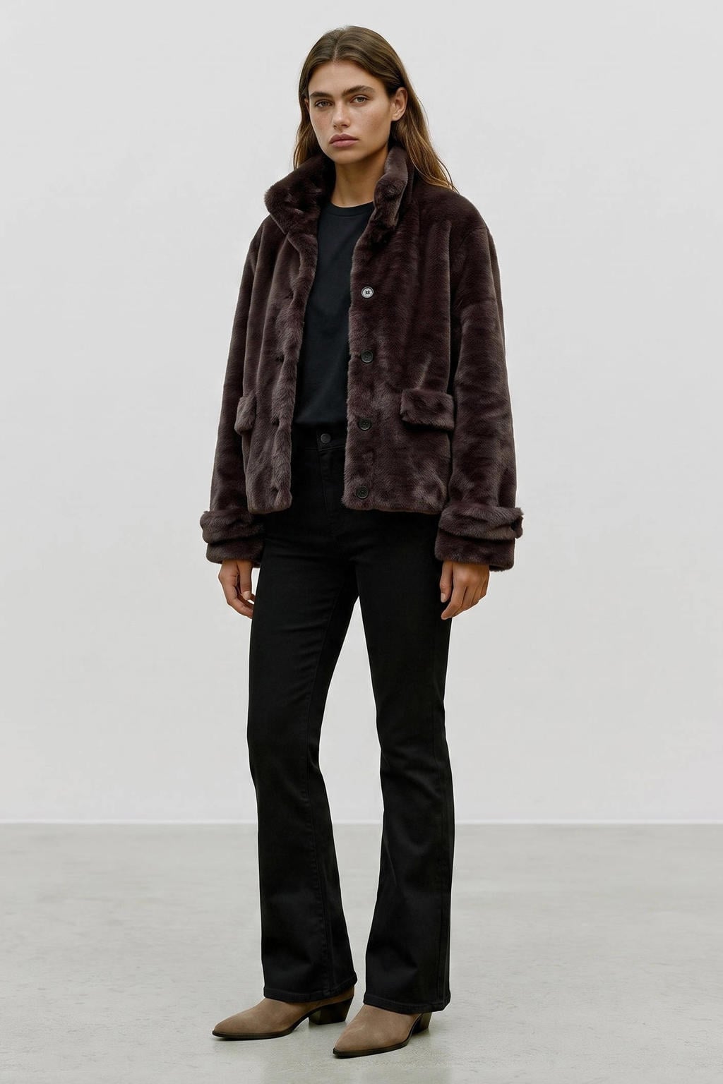 Bruine dames VERO MODA teddy jas met effen, lange mouwen, opstaande kraag en knoopsluiting