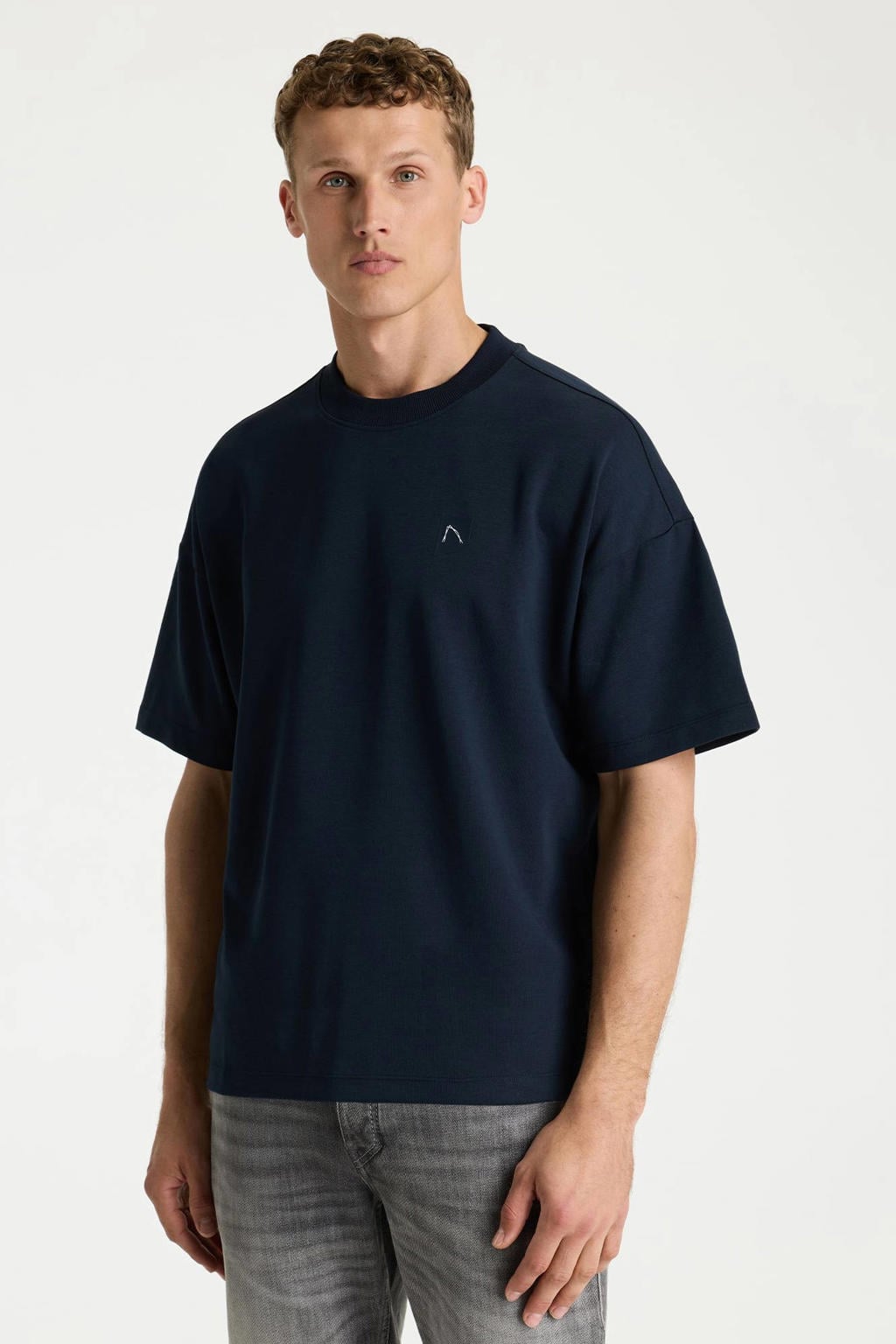 CHASIN' relaxed fit T-shirt - salute
