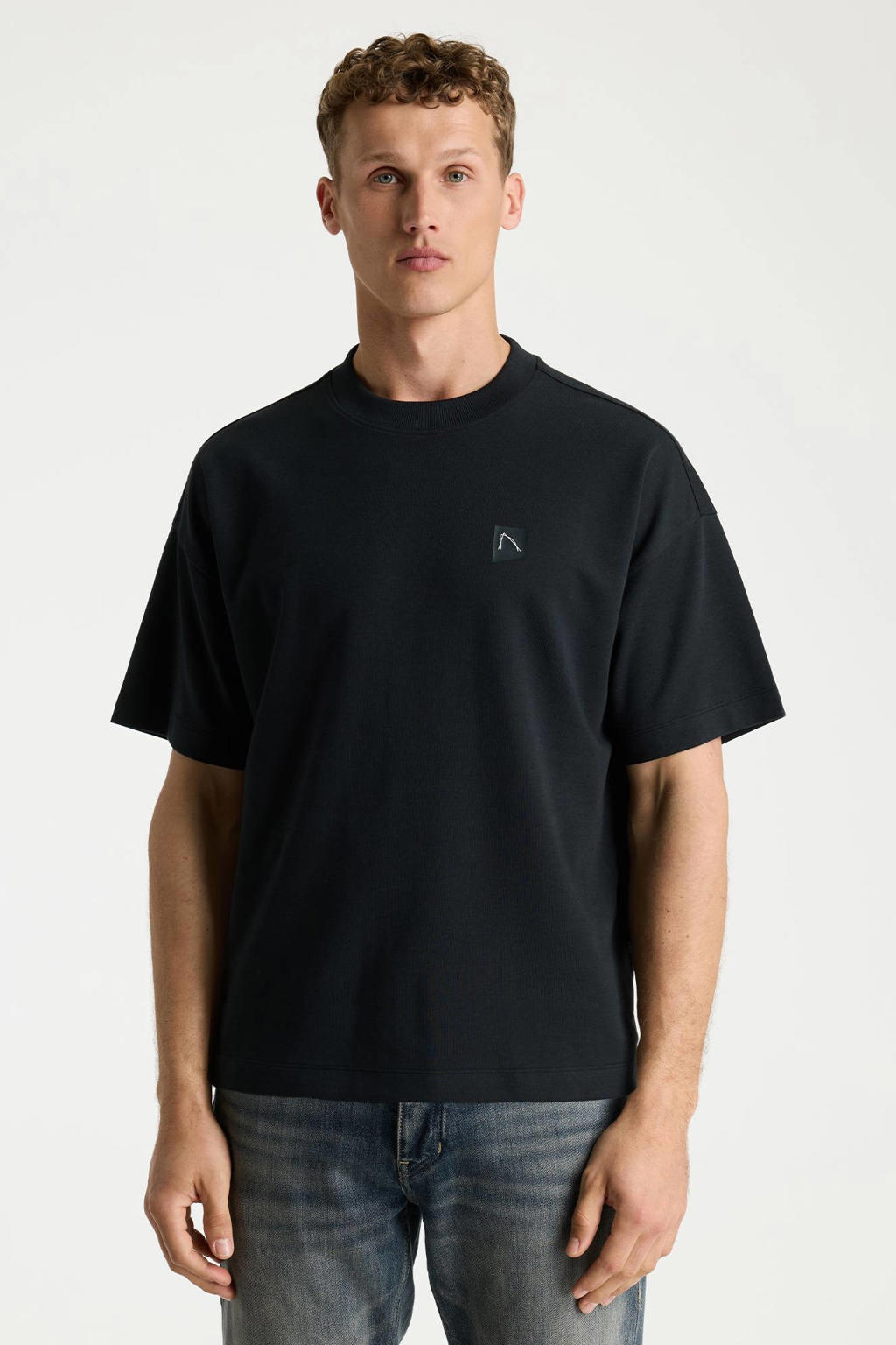 CHASIN' relaxed fit T-shirt - zwart
