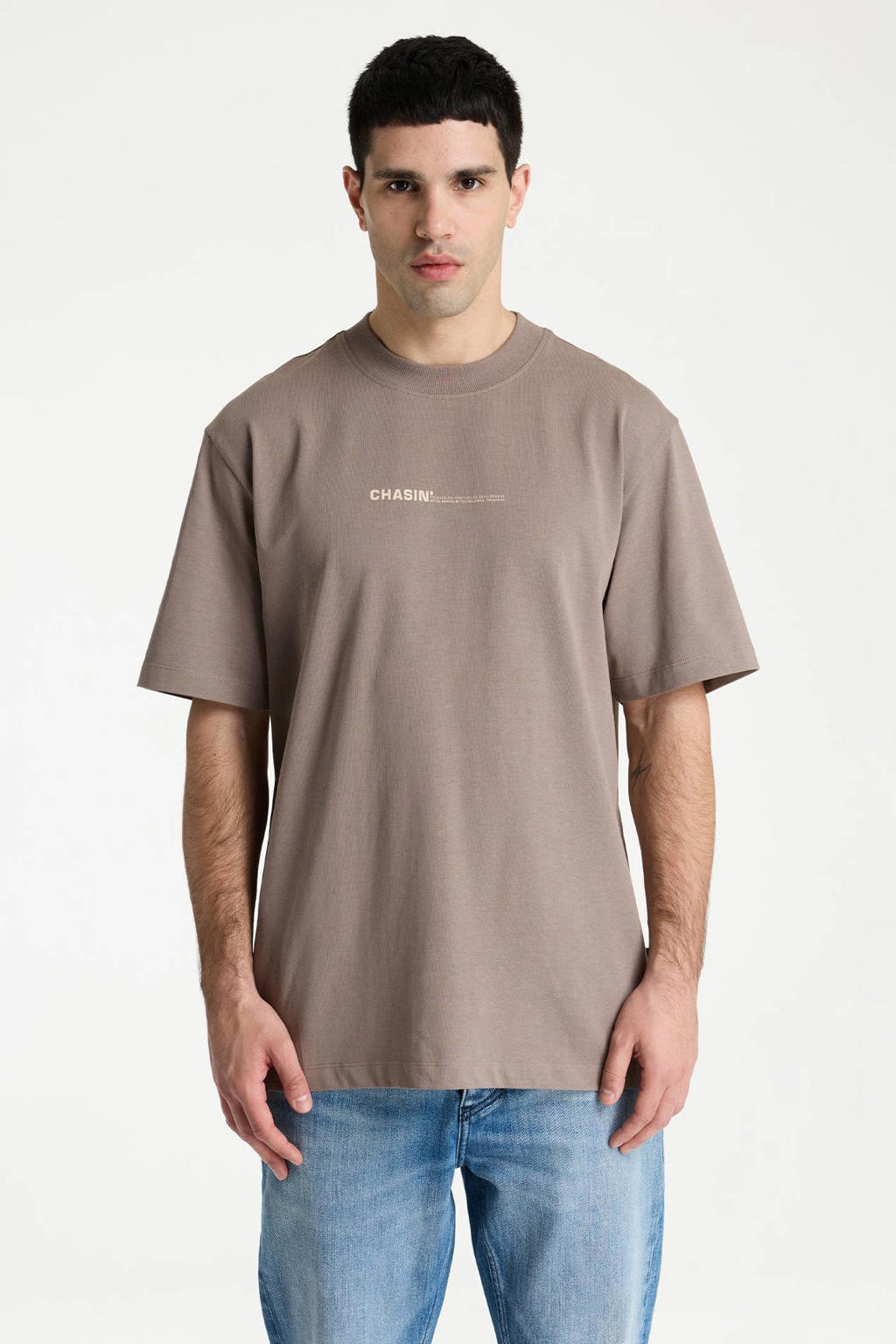 CHASIN' oversized T-shirt met backprint - driftwood