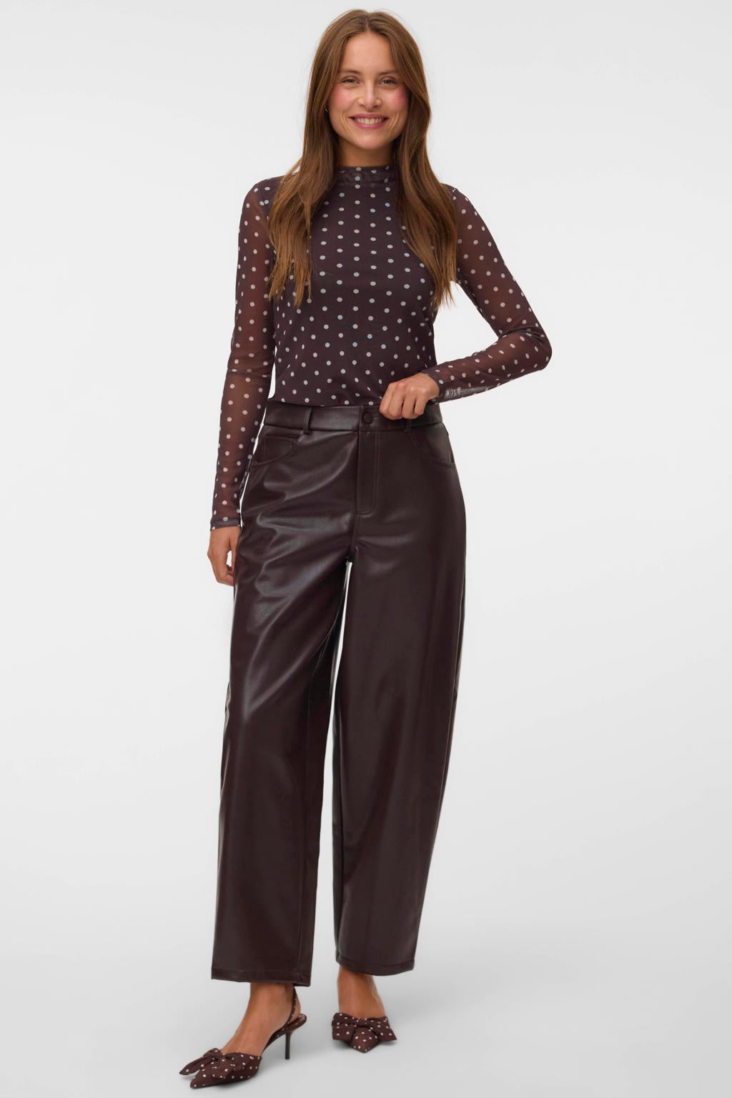 VERO MODA x Wehkamp mesh top met stippen - bruin