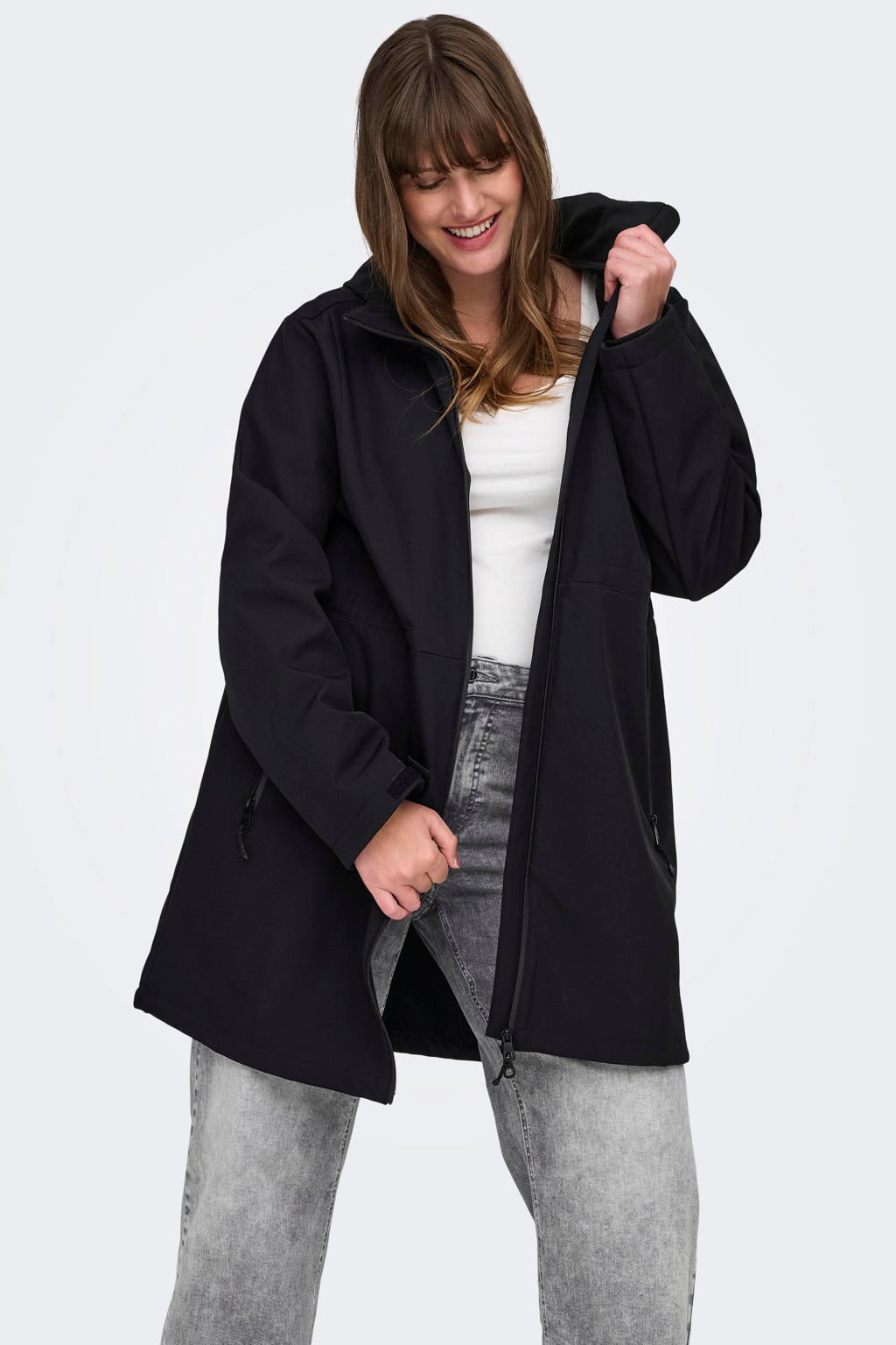 Zwarte dames ONLY CARMAKOMA Carfrancesca Softshell Coat Otw mantel Plus Size van polyester met effen, lange mouwen, reverskraag en knoopsluiting