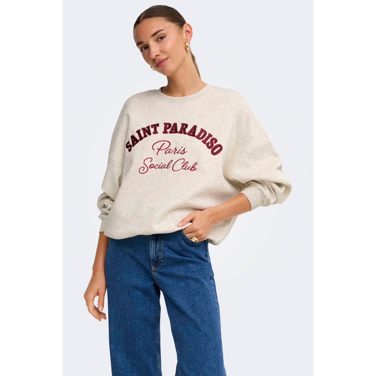 JDY oversized trui met borduursels en print beige rood