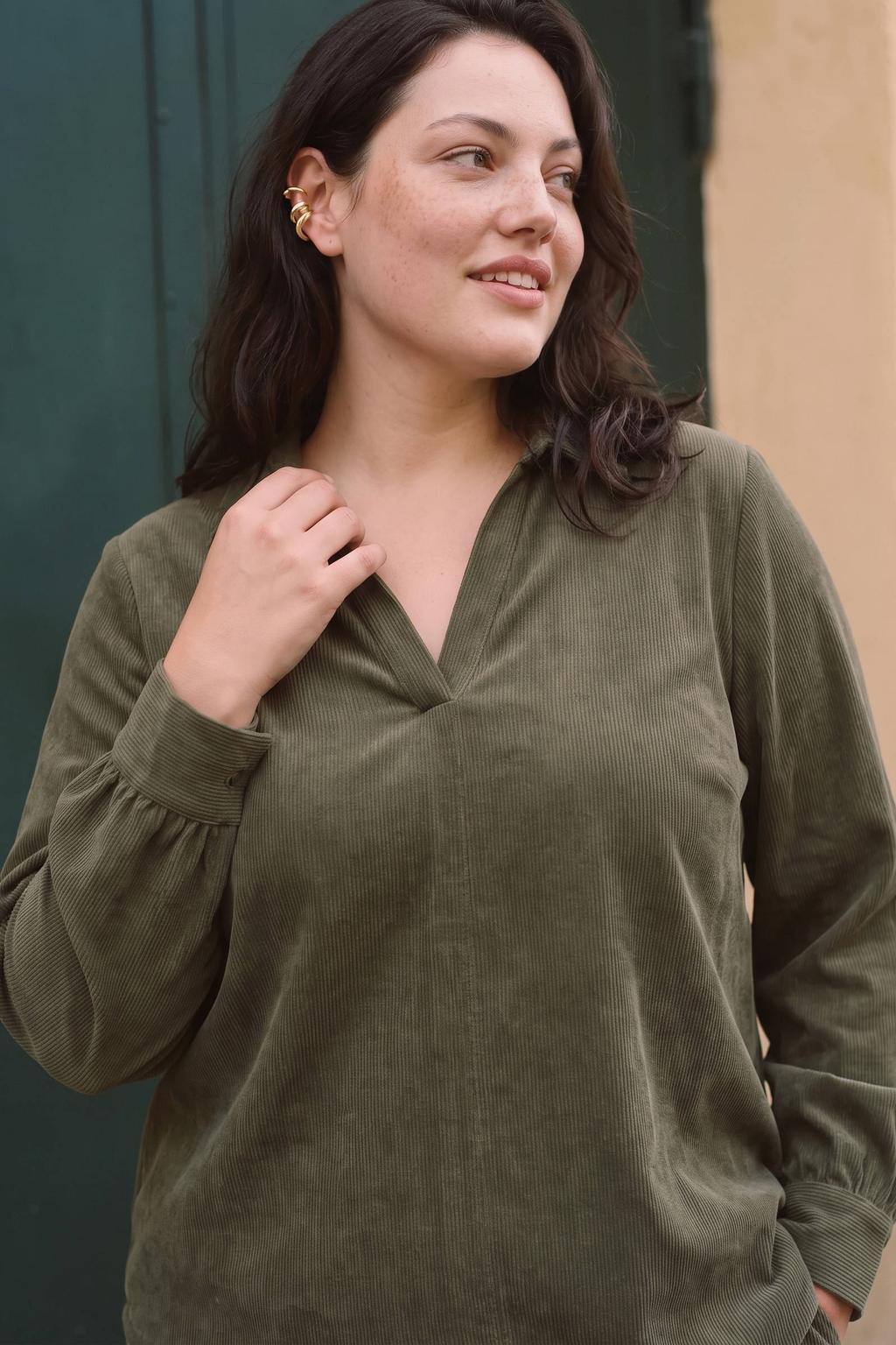 VERO MODA CURVE corduroy top Plus Size - donkergroen