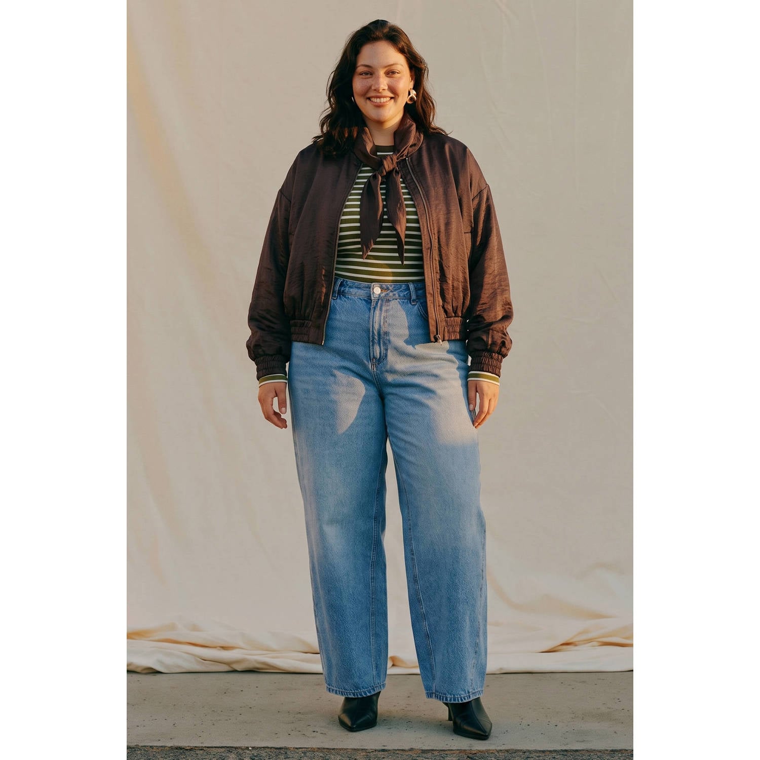 VERO MODA CURVE bomberjack donkerbruin