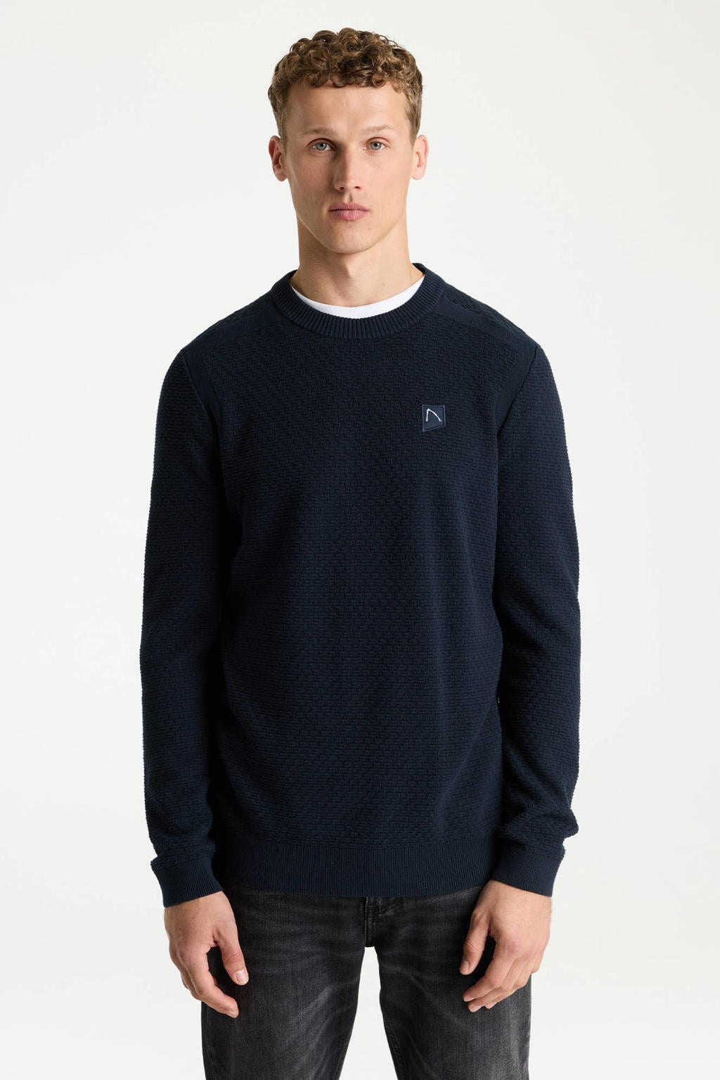 Marineblauw heren CHASIN' regular fit gebreide trui van katoen met effen, lange mouwen en ronde hals