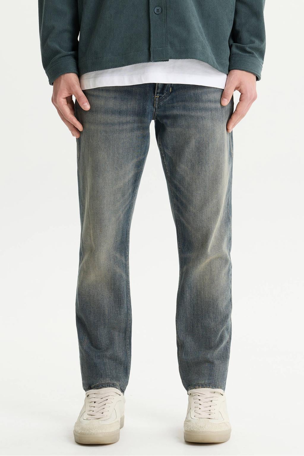 CHASIN' Evan Earth slim fit jeans - mid blue denim