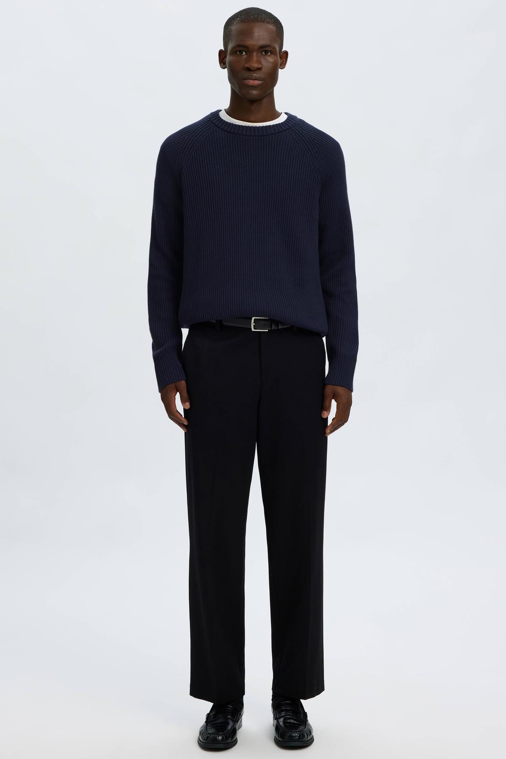 Donkerblauwe heren Selected katoenen relaxed fit gebreide trui met lange mouwen en ronde hals
