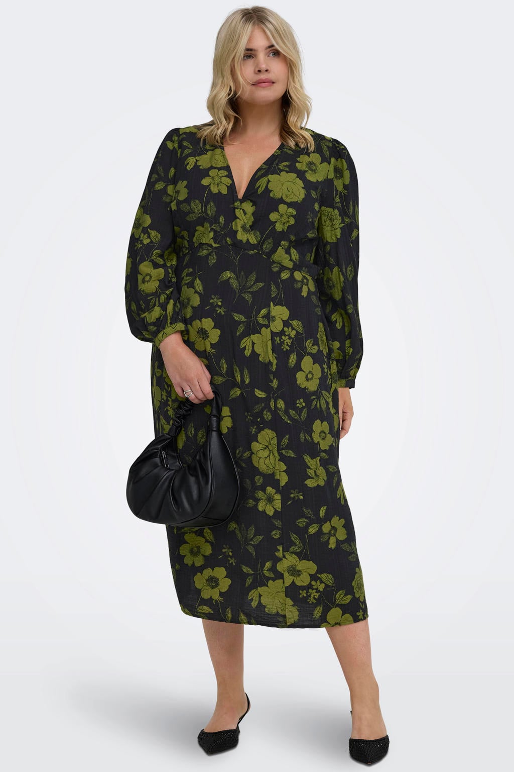 ONLY CARMAKOMA Carcamille L/S V-Neck Midaxi Dress Aop Plus Size gebloemde wikkeljurk - zwart/groen