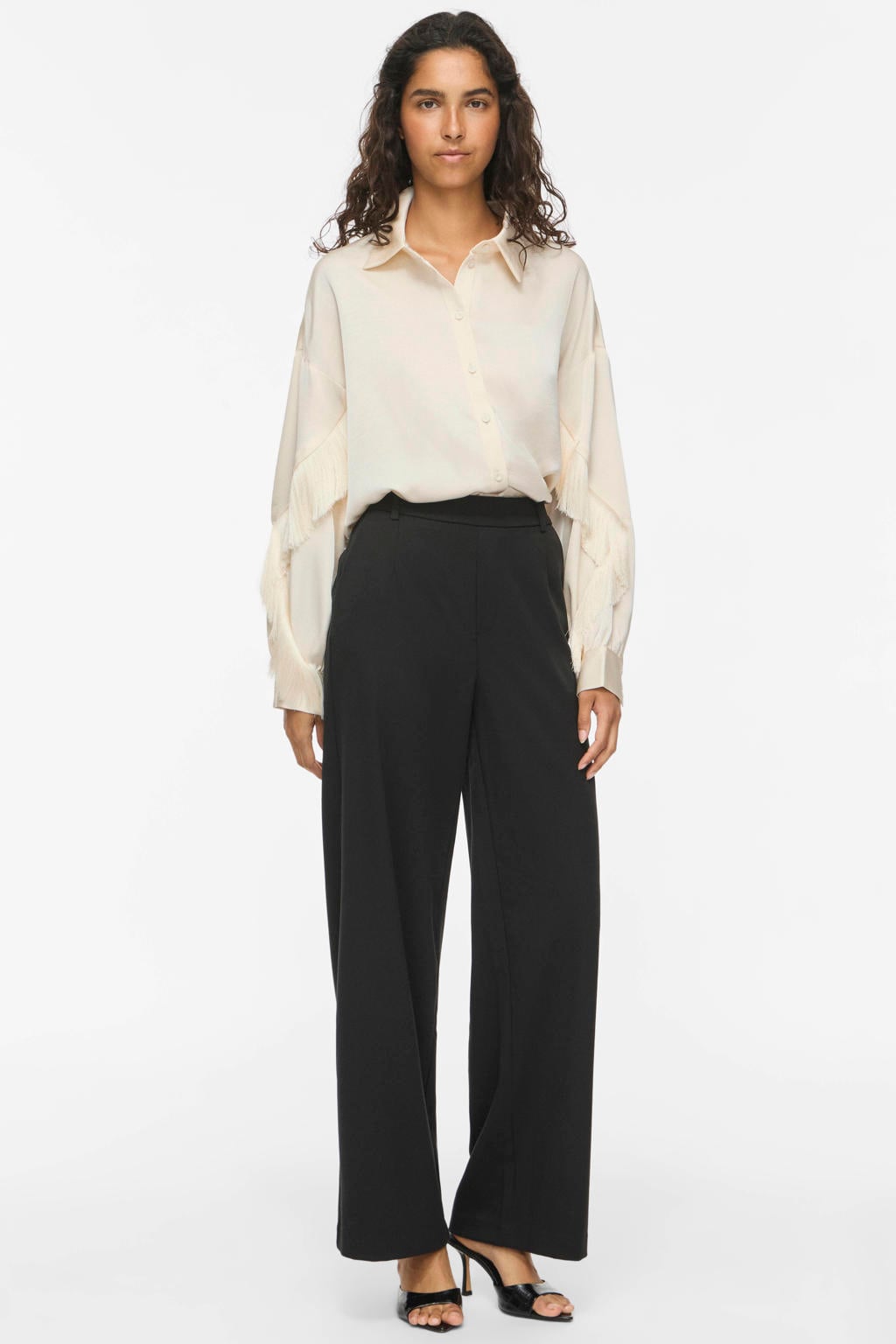 Ecru dames VILA satijnen blouse met effen, lange mouwen, klassieke kraag, knoopsluiting en franjes