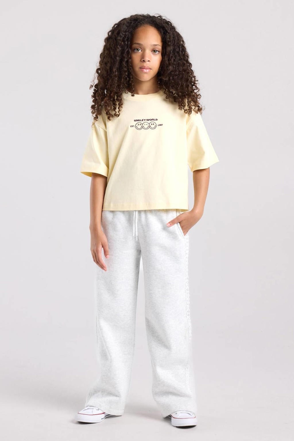 America Today T-shirt met backprint - lichtgeel