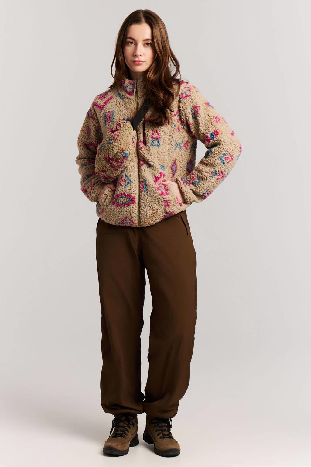 Protest PRTPayton teddy rechtvallend outdoorvest met print - fuchsia/beige