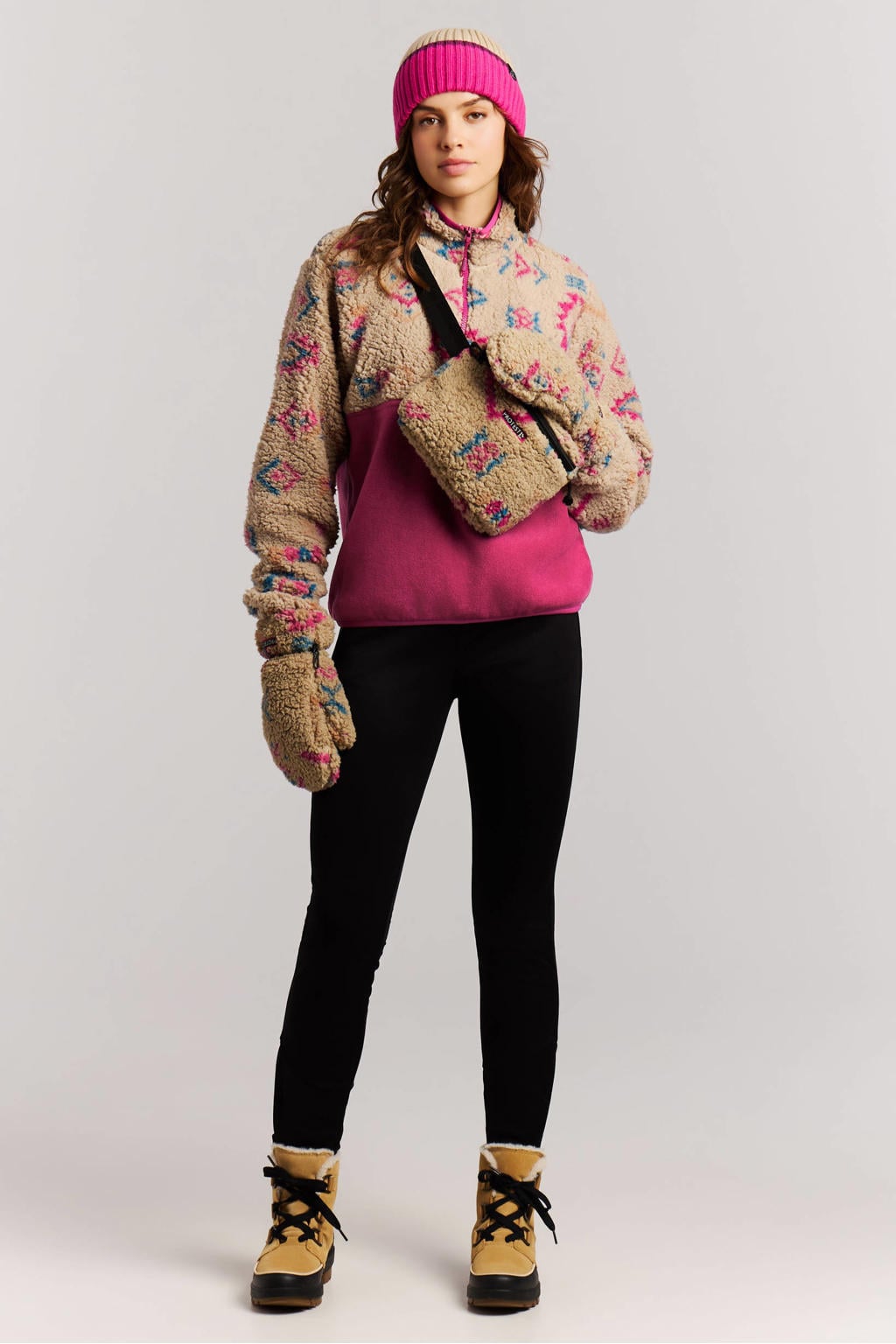 Protest PRTDotty fleece rechtvallend outdoorvest - fuchsia/beige