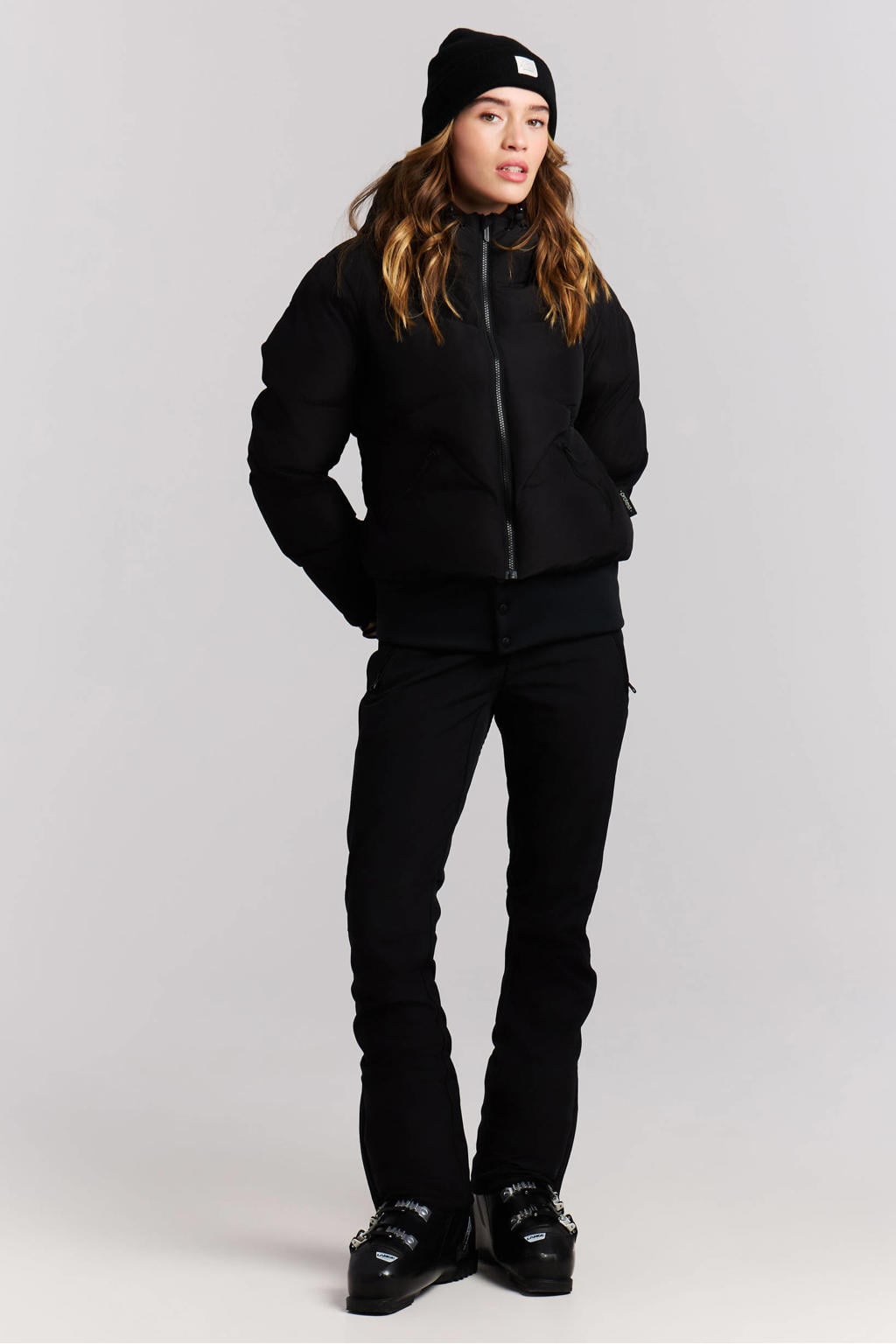 Zwarte dames Protest ski-jas van polyester met capuchon en ritssluiting