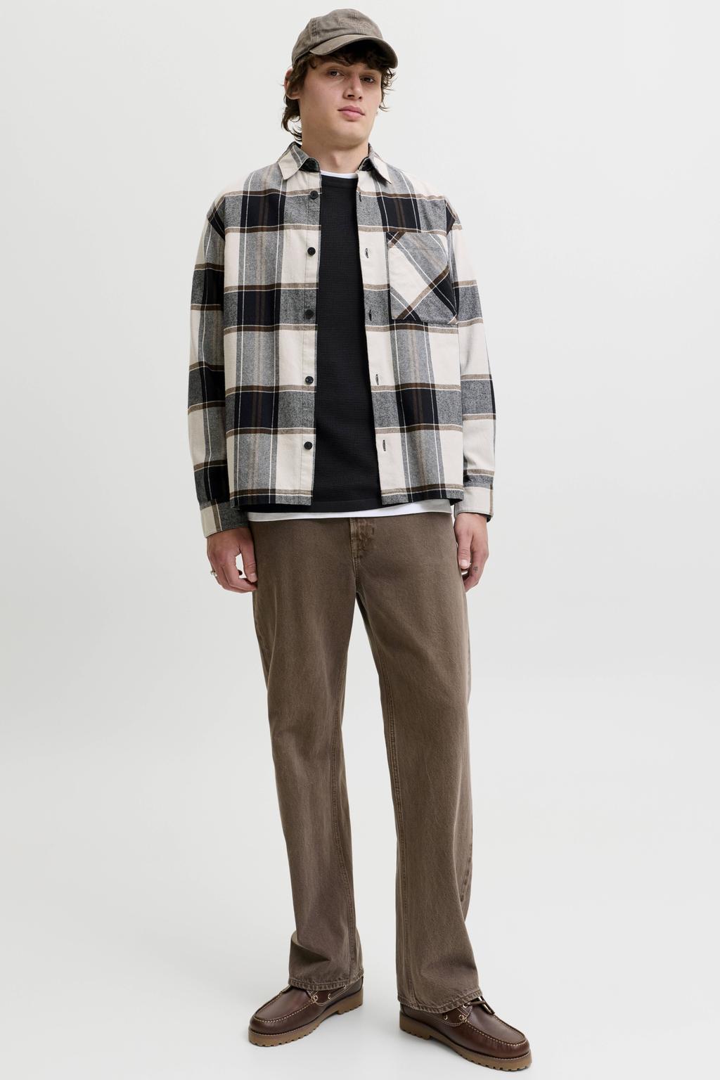 Zwarte heren JACK & JONES regular fit gebreide trui van katoen met effen, lange mouwen en ronde hals