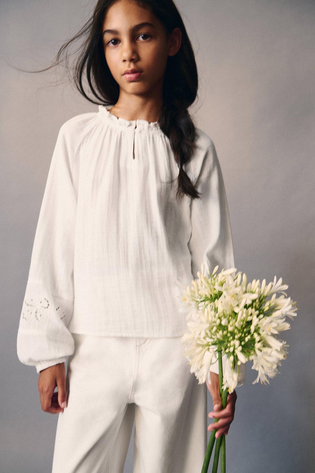 Witte meisjes Mango Kids blousetop van katoen met effen, lange mouwen, opstaande kraag en borduursels