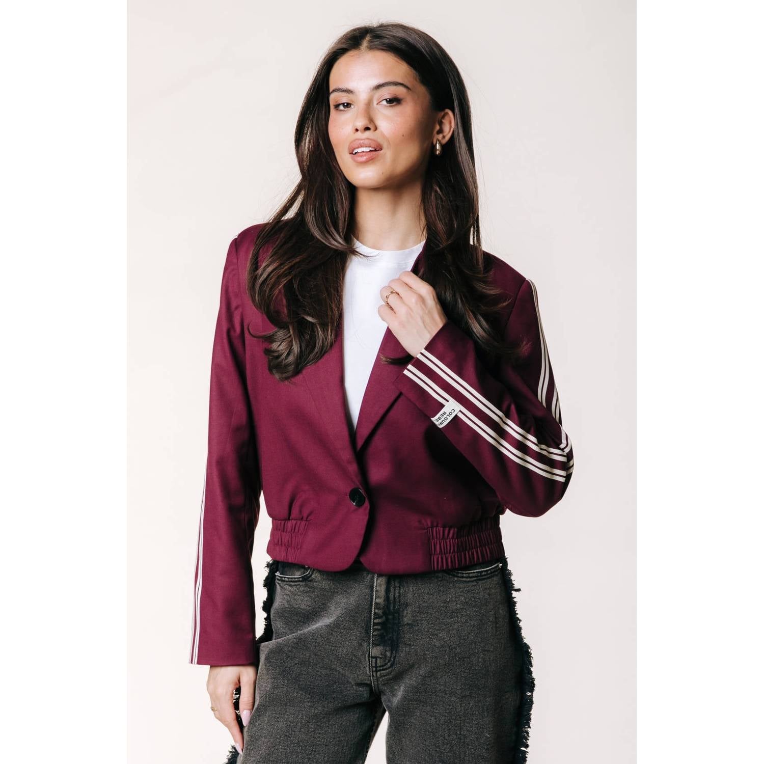 Colourful Rebel cropped blazer met krijtstreep donkerrood