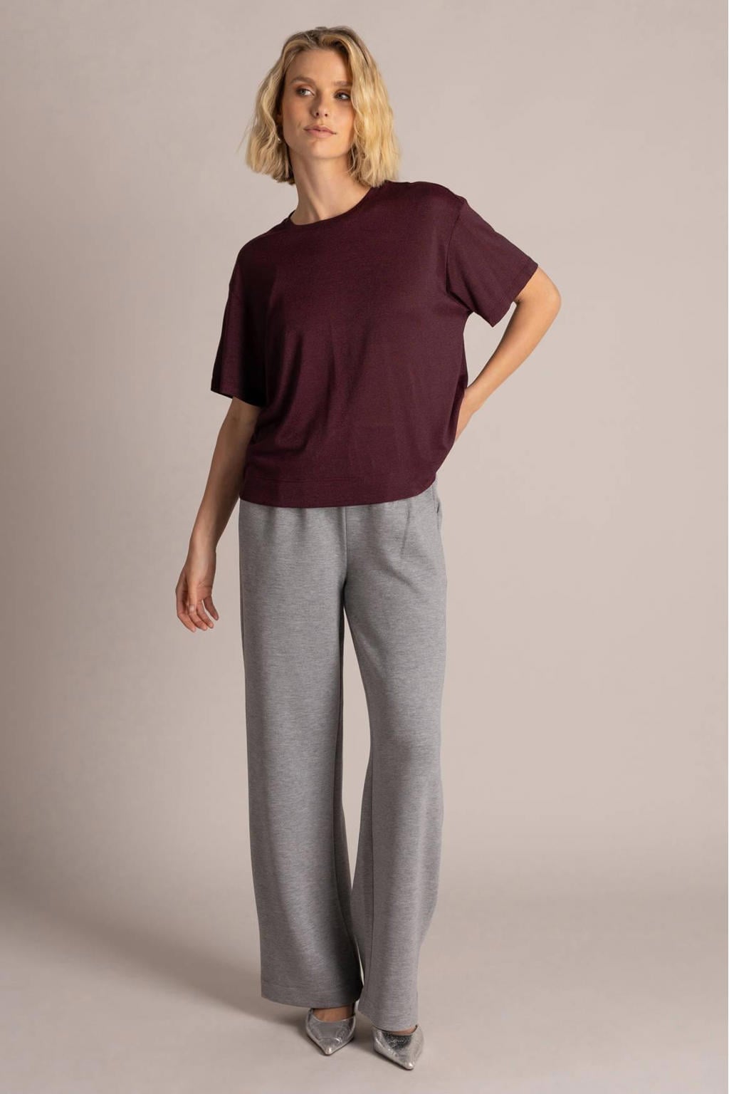 Rode dames Yest T-shirt van viscose met effen, korte mouwen en ronde hals