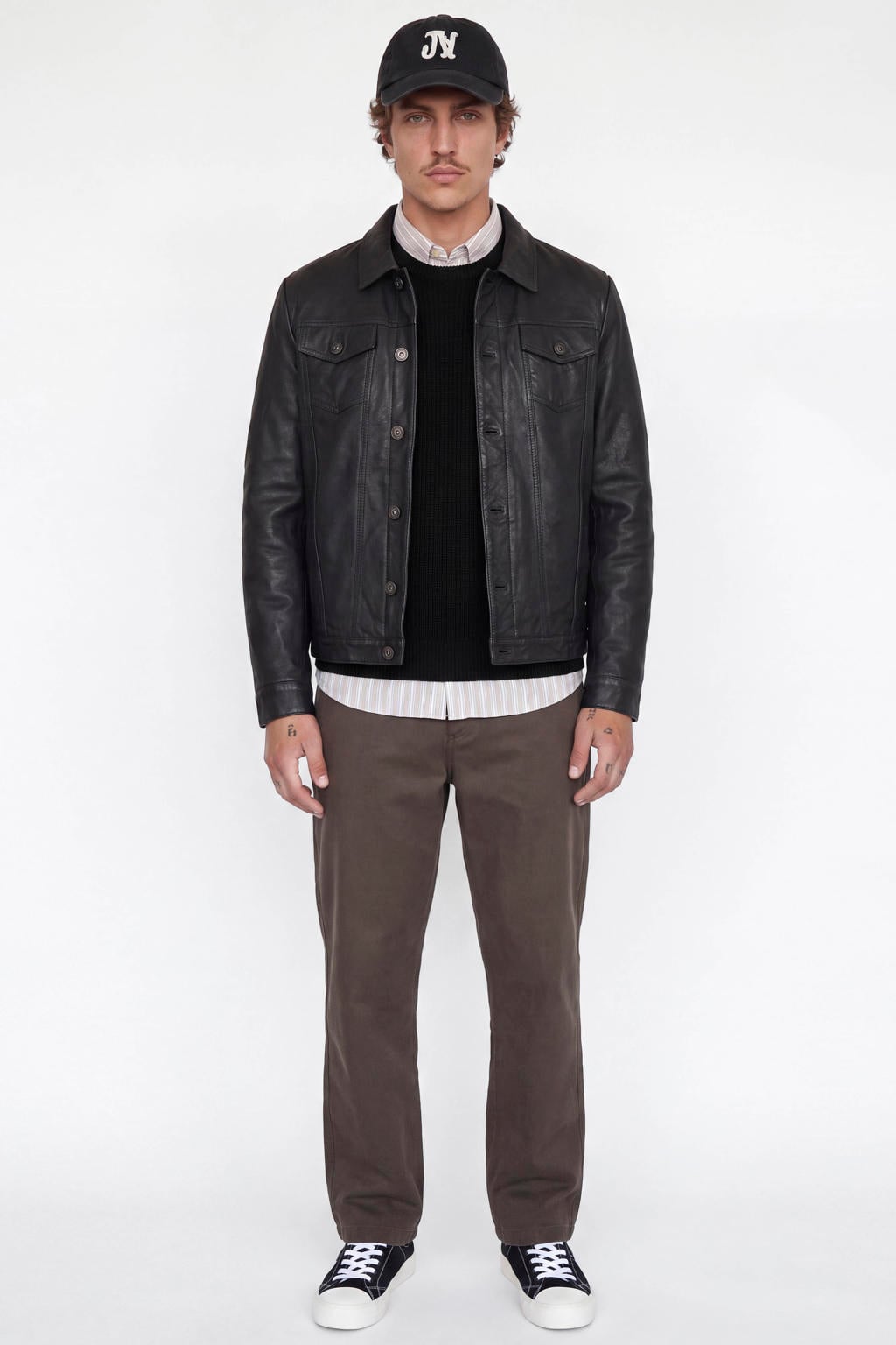 Zwarte heren JACK & JONES regular fit gebreide trui van acryl met effen, lange mouwen en ronde hals